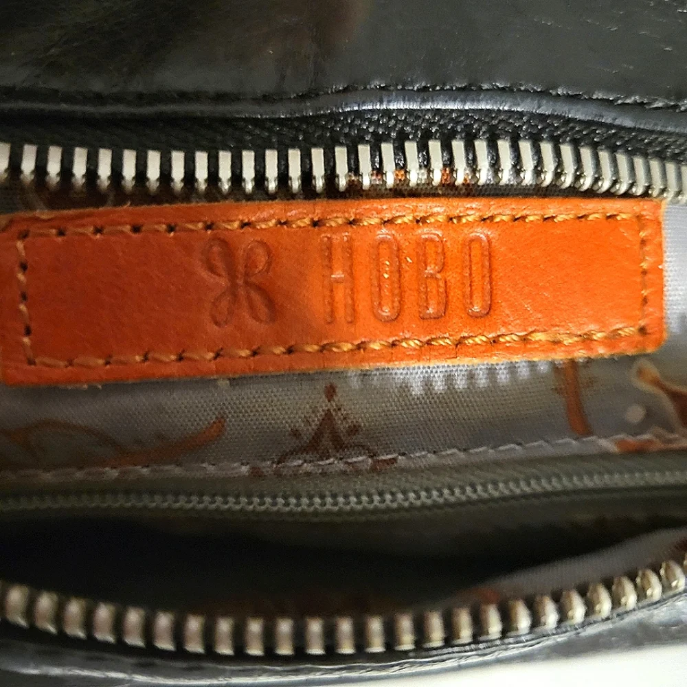 HOBO 'Cassie' Rock & Roll Black Leather Crossbody & Shoulder Bag - Picture 5 of 10